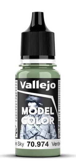 Model Color: Green Sky (18 ml)