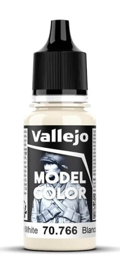 Model Color: Cream White (18 ml)