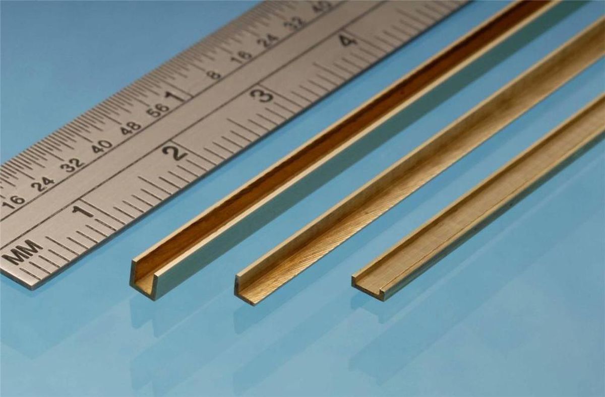 Albion Alloys A5 Brass Angle 5 x 5 mm 1pcs