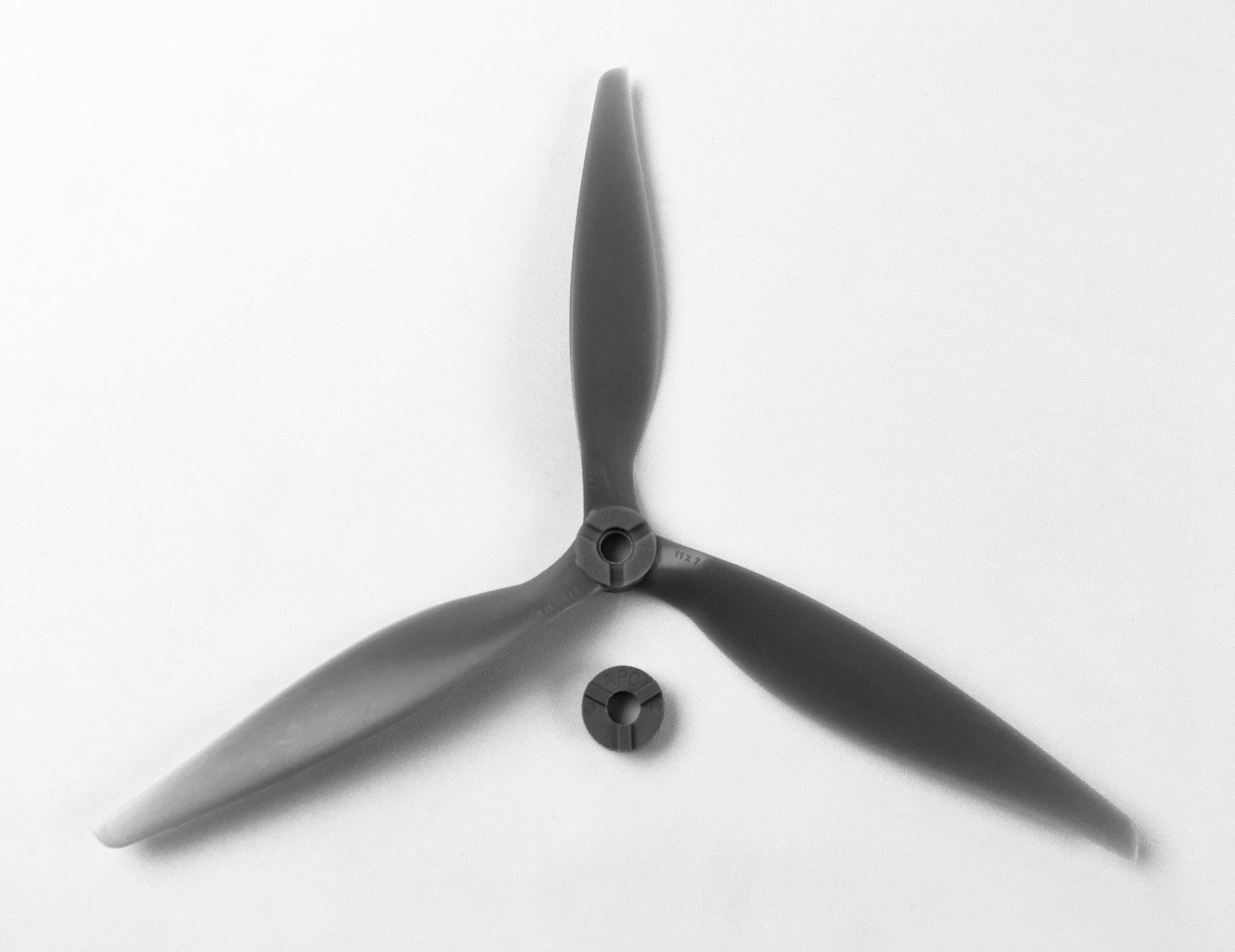 APC 11x7E-3 Thin Electric Tri Blade