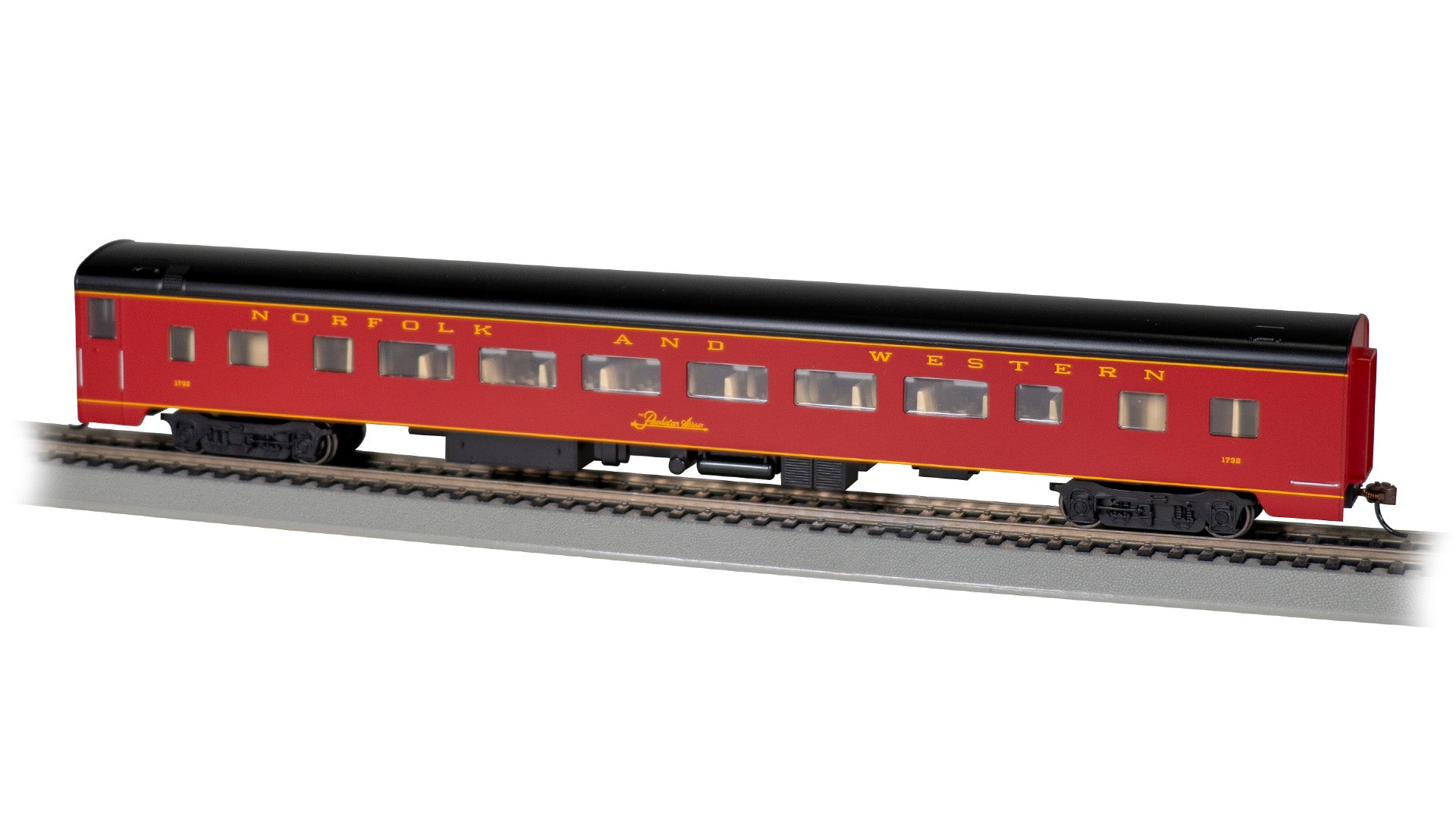 Bachmann HO 14219 85' Smooth-Side Coach, Norfolk & Western #1732