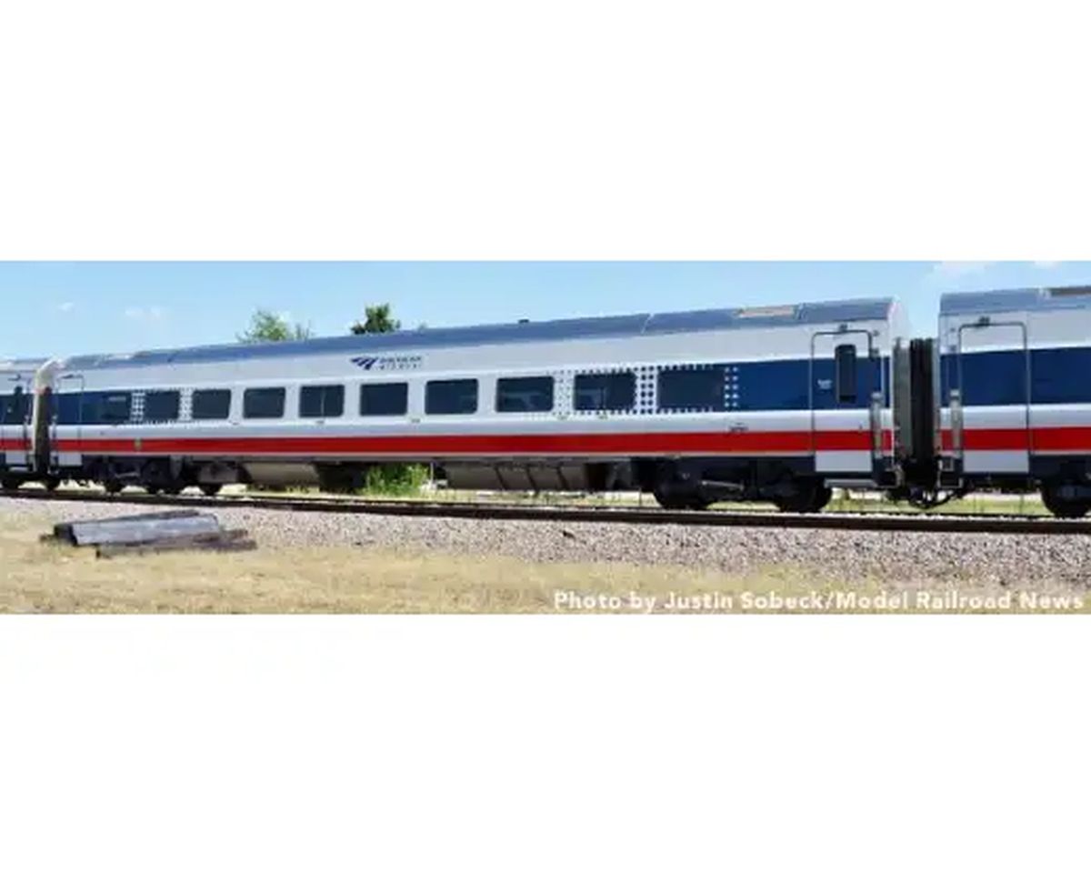 Bachmann 74503 Siemens Venture Coach with Lighted Interior, Amtrak Midwest #4008, HO