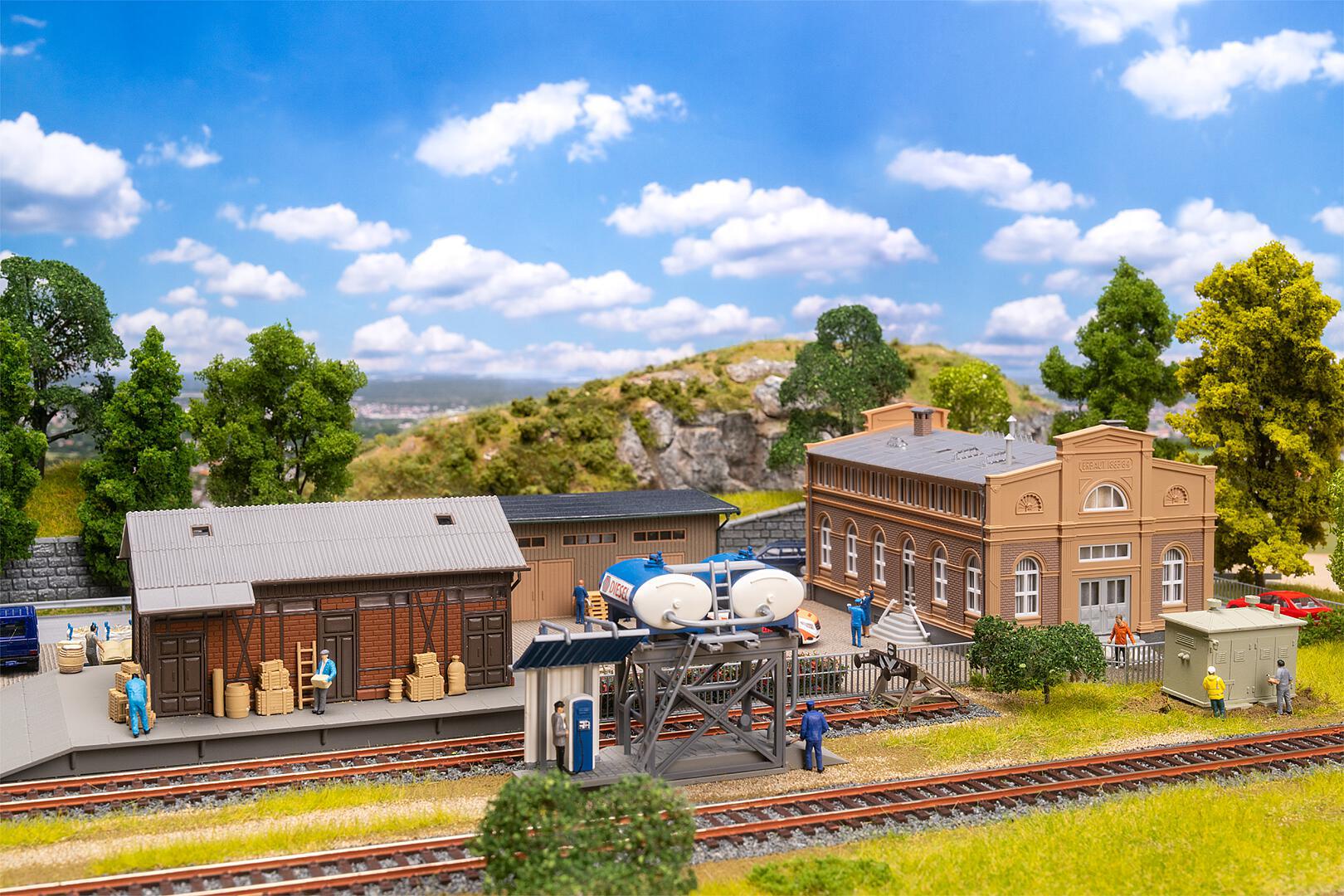 PREORDER Faller HO 190088 Goods Handling Promotional Set