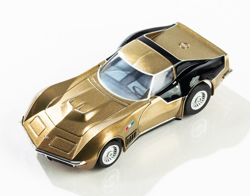 AFX Racing 22093 69 AstroVette LMP12 Gold-Black LTD