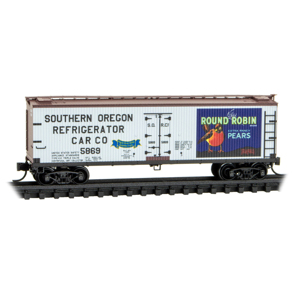 Micro-Trains 049 00 945 40' Double-Sheathed Wood Reefer, w/ Vertical Brake Wheel, Round Robin Pears #5869, N Scale