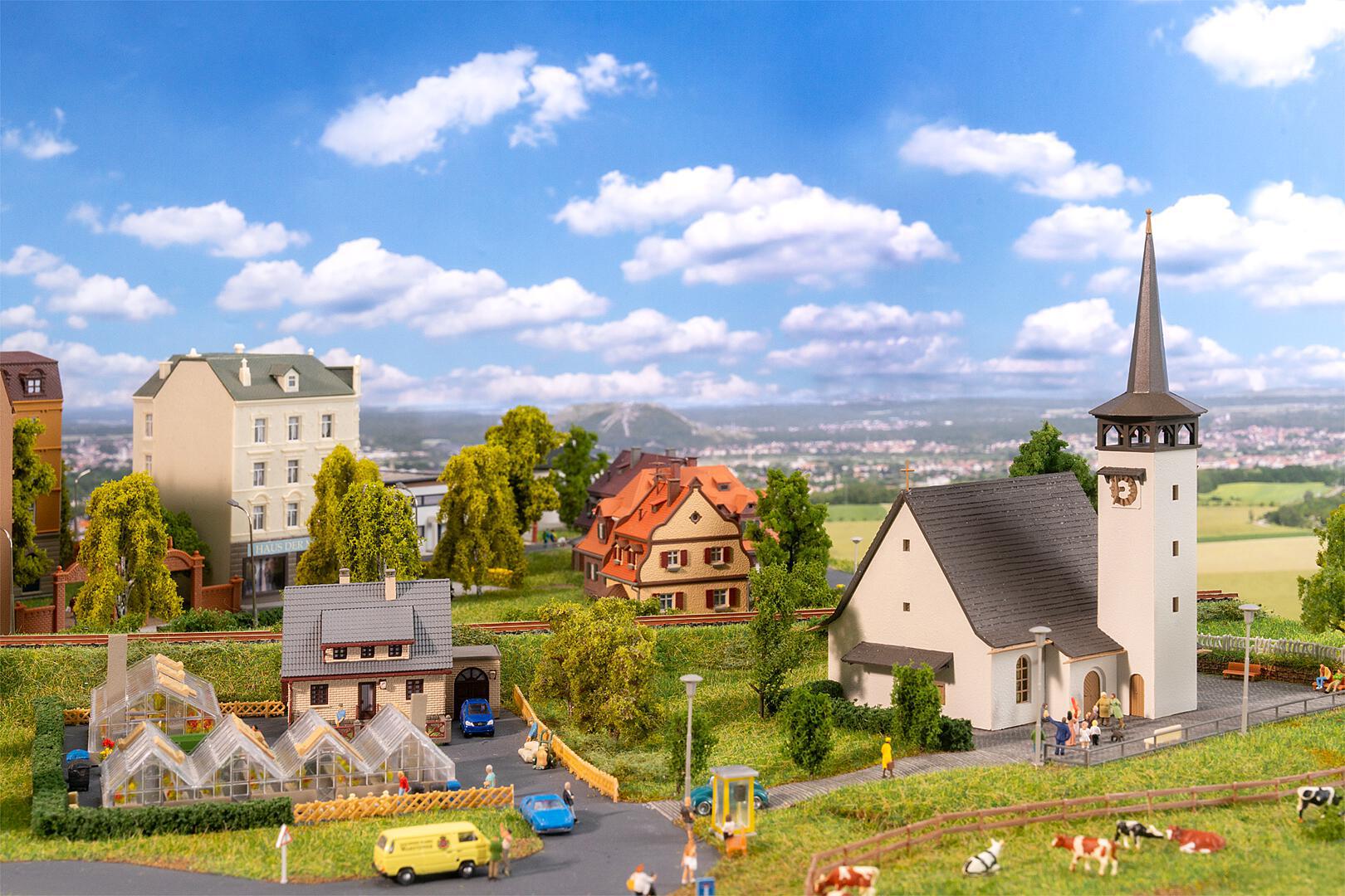 PREORDER Faller N 239010 Village Promotional Set