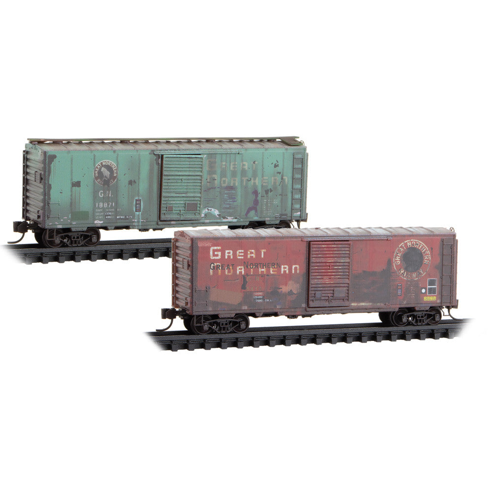 Micro-Trains N 98305093 Weathered 40' Standard Boxcar, Great Northern (2-Pack)