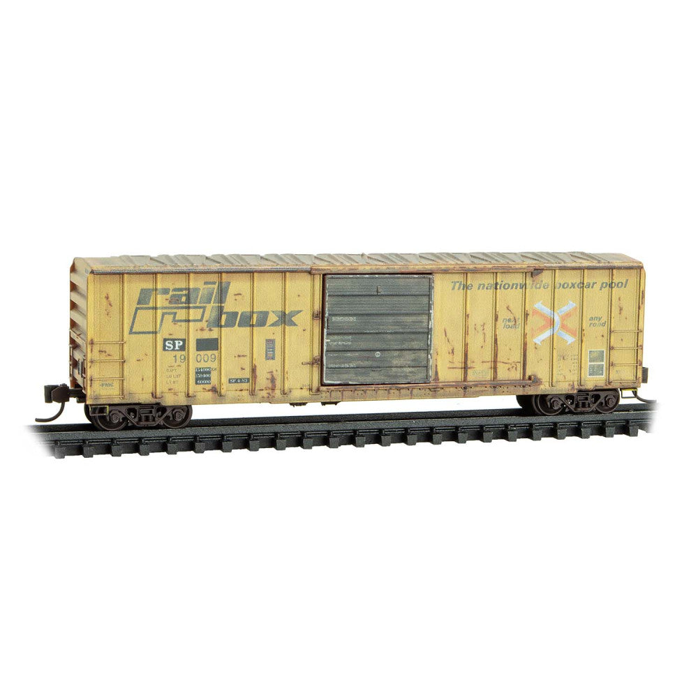 Micro-Trains N 02544441 Weathered 50' Rib Side Boxcar, Southern Pacific ex-Railbox #19009