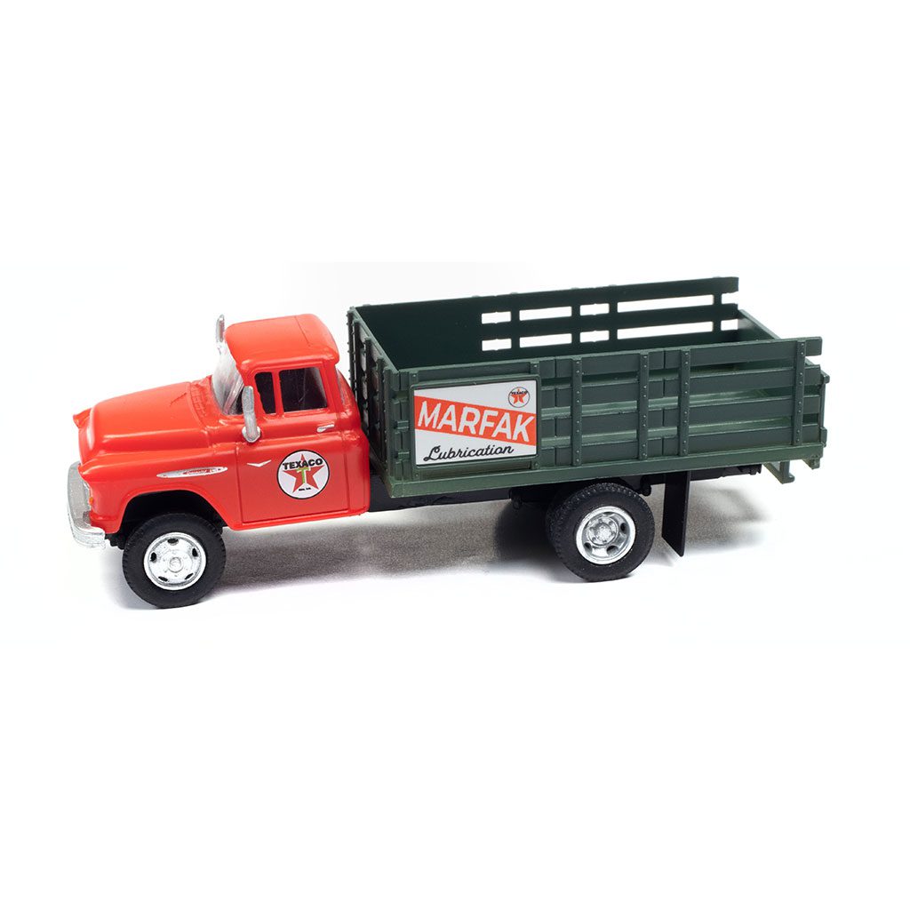 CLASSIC METAL WORKS 30661 1957 CHEVY STAKEBED TRUCK (TEXACO) 1:87 HO SCALE