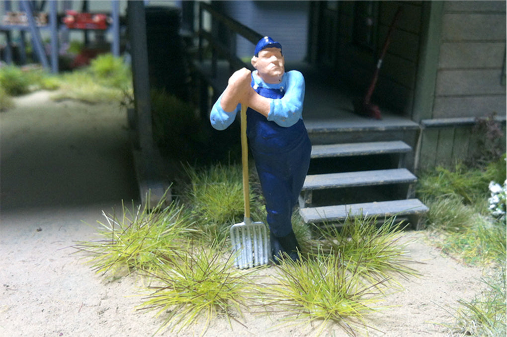 Bachmann 31041 10mm Light Green Tufts (50 pcs per pack)