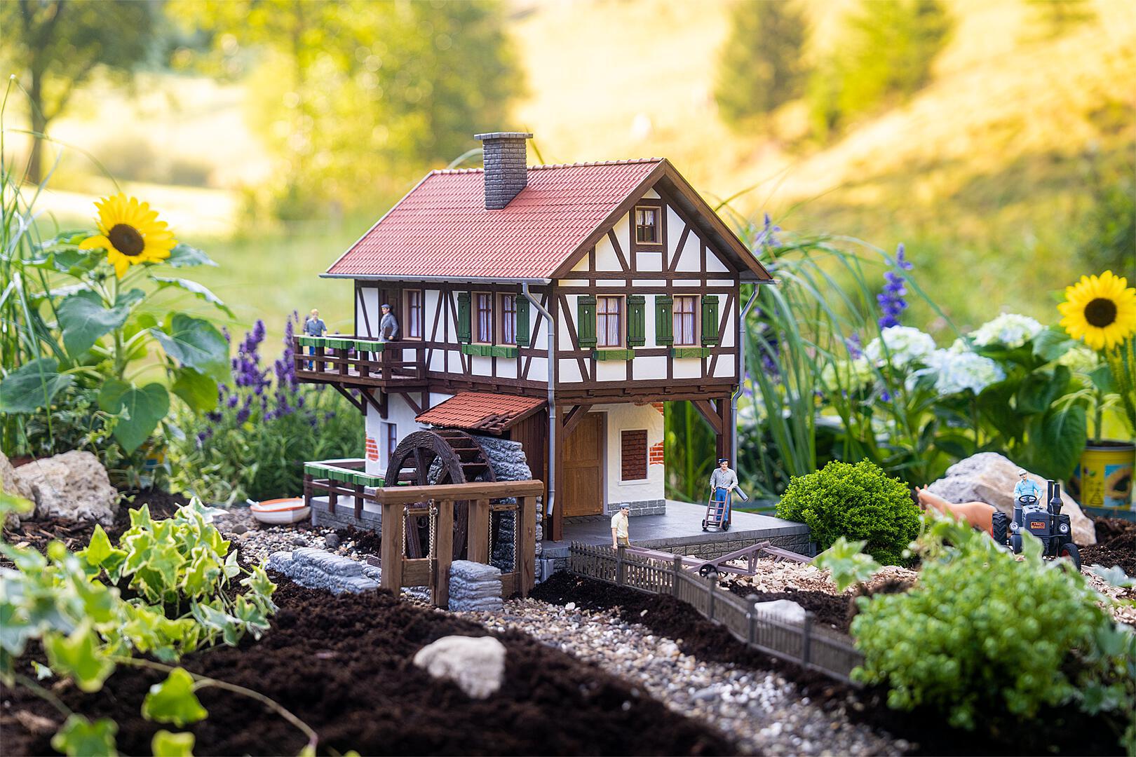 PREORDER Pola G 331115 Half-Timber Water Mill
