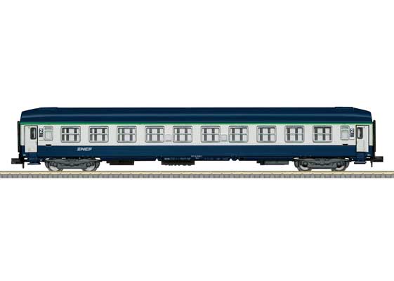 PREORDER Minitrix N T18467 Type B9c9x 2nd Class Coach, French State Railroad