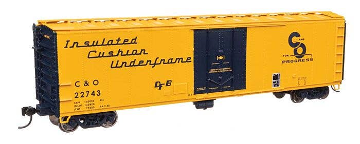 Walthers Mainline HO 2855 50' PC&F Insulated Boxcar, Chesapeake & Ohio #22743