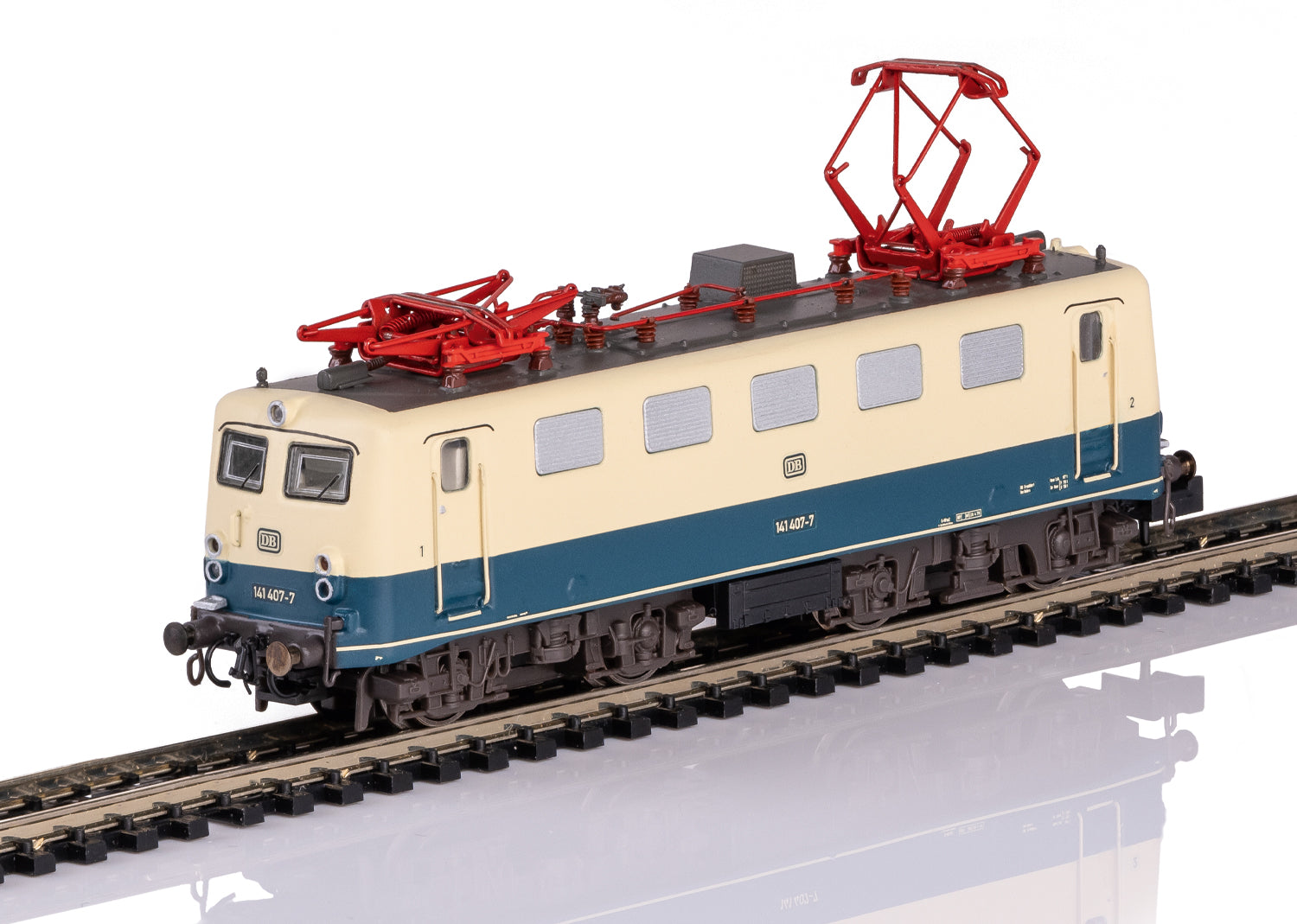 PREORDER Minitrix N 11132 Passenger Train Digital Starter Set, Deutsche Reichsbahn (DCC & Sound Equipped)