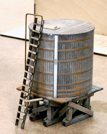 Banta Modelworks 2124 Hillside Water Tank, HO Scale
