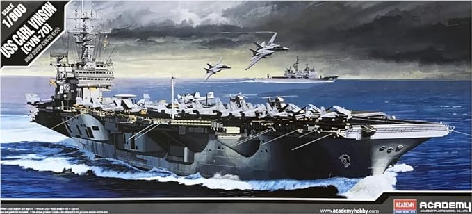 Academy Models 14209 USS Carl Vinson CVN70 1:800