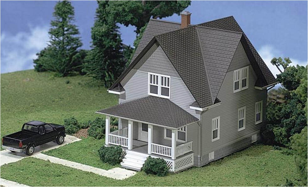 Atlas Model Railroad Co. 713 Kim's Classic American Home Kit, HO