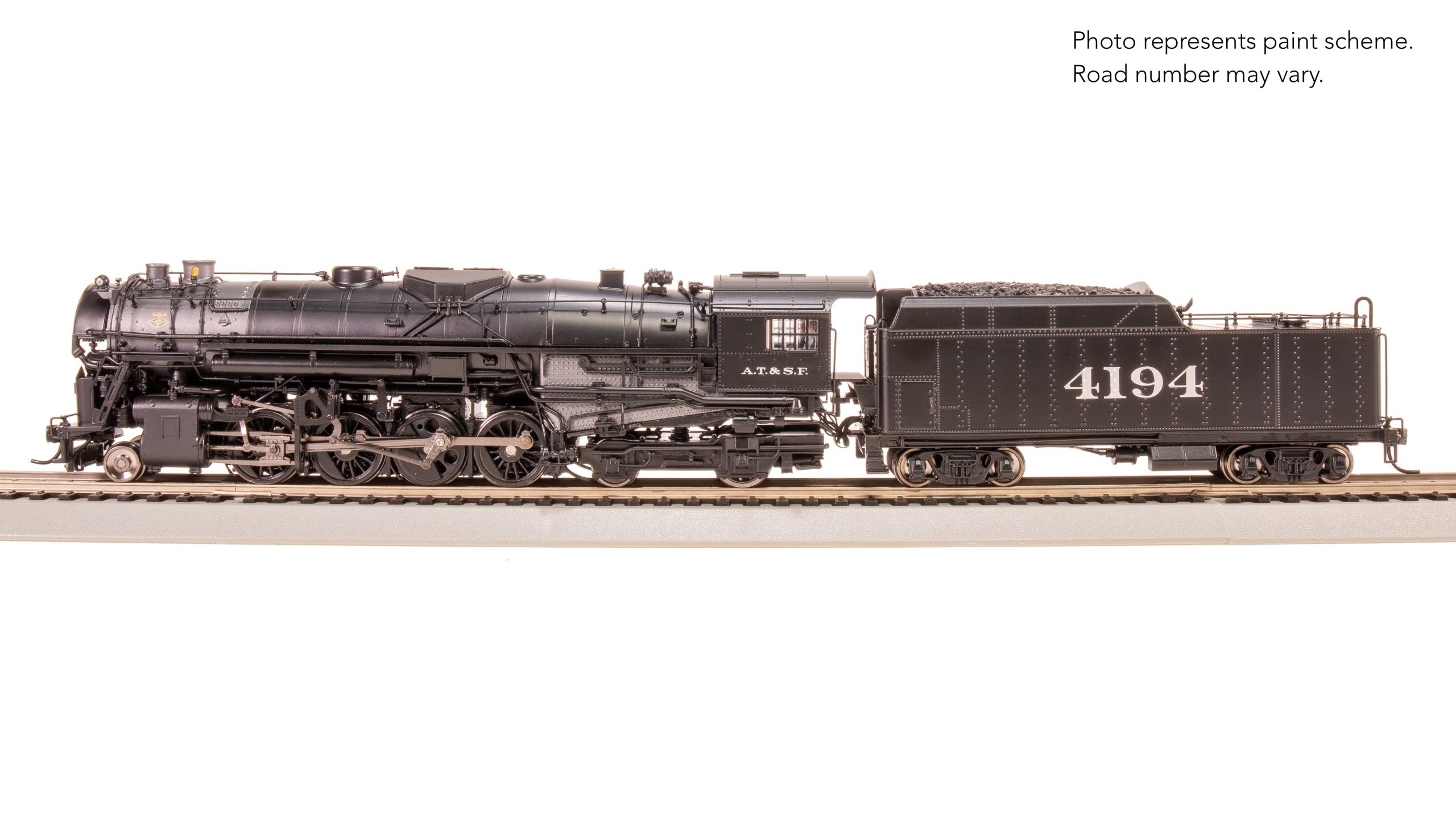 BLI 7892 ATSF 2-8-4 Berkshire, T1a #4195, 4-axle Tender, Disk Main Driver, Paragon4 Sound/DC/DCC, Smoke, HO