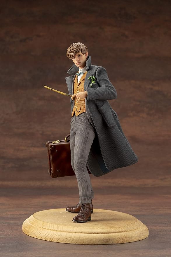 Kotobukiya SV229 NEWT SCAMMANDER ARTFX