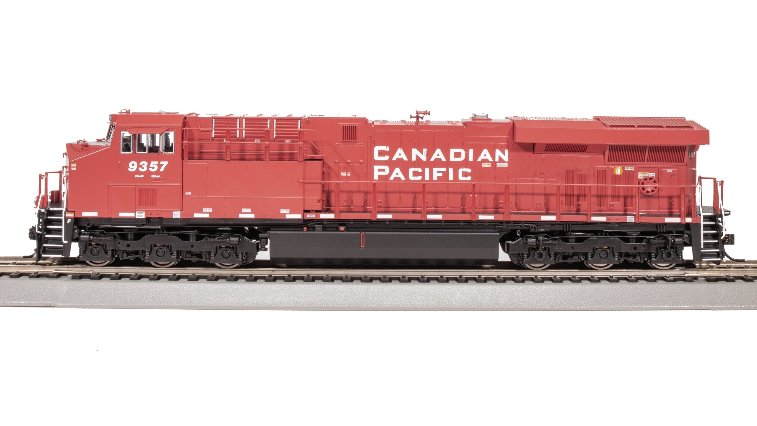 BLI 8556 GE ES44AC, CP #9357, Action Red, No-Sound / DCC-Ready, HO