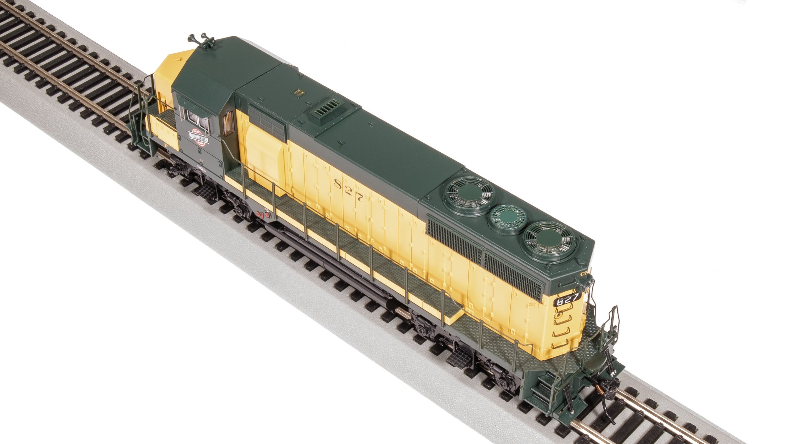 Broadway Limited Imports HO 8906 EMD GP35 Low Nose Stealth, Chicago & North Western #833 (Standard DC)