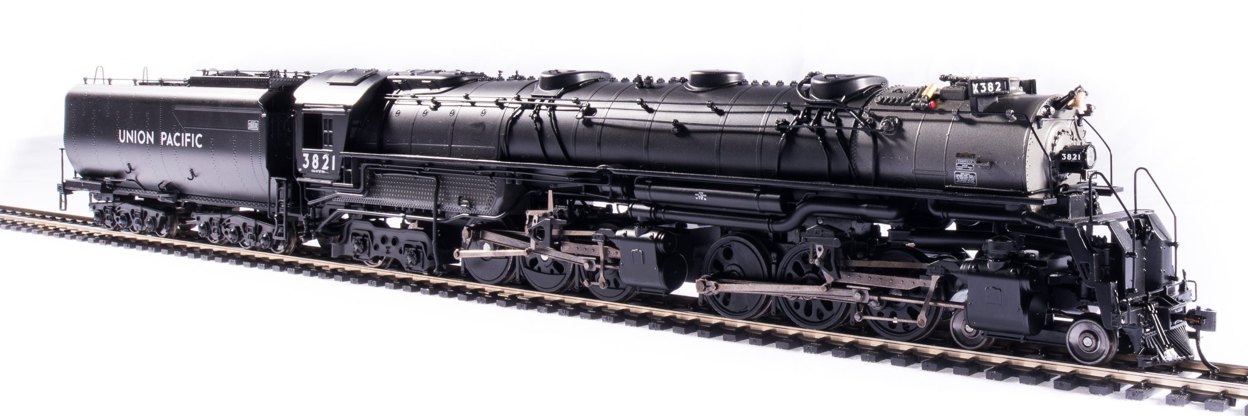 (Brass Hybrid) BLI 4805 UP Early Challenger (CSA-2), #3830, Post-1947, Re-built Front Engine, Paragon4 Sound/DC/DCC, Smoke, HO (Copy)