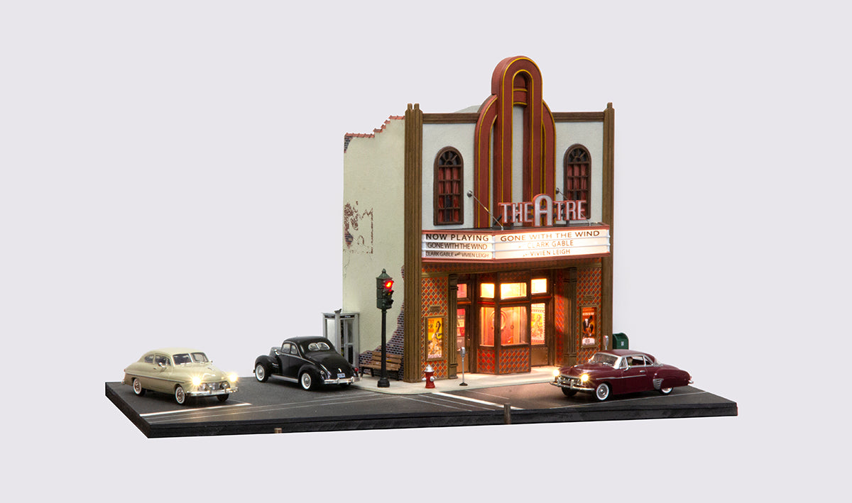 Woodland Scenics JP5651 Pedestal Traffic Lights- HO Scale