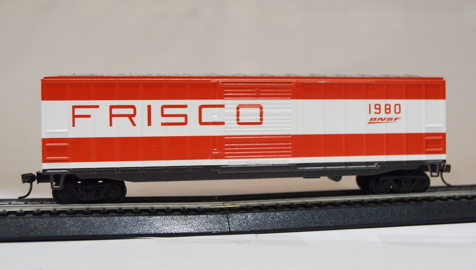 Value Trains USA HO 10210 Boxcar, St. Louis-San Francisco