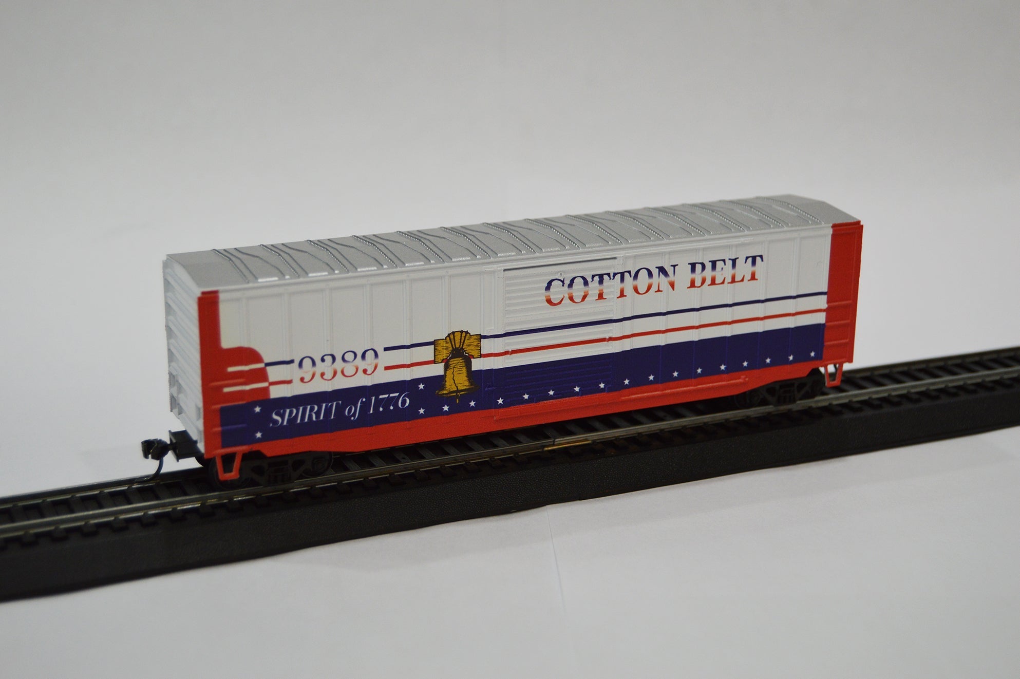 Value Trains USA HO 10058 Boxcar, Cotton Belt Spirit of 1776