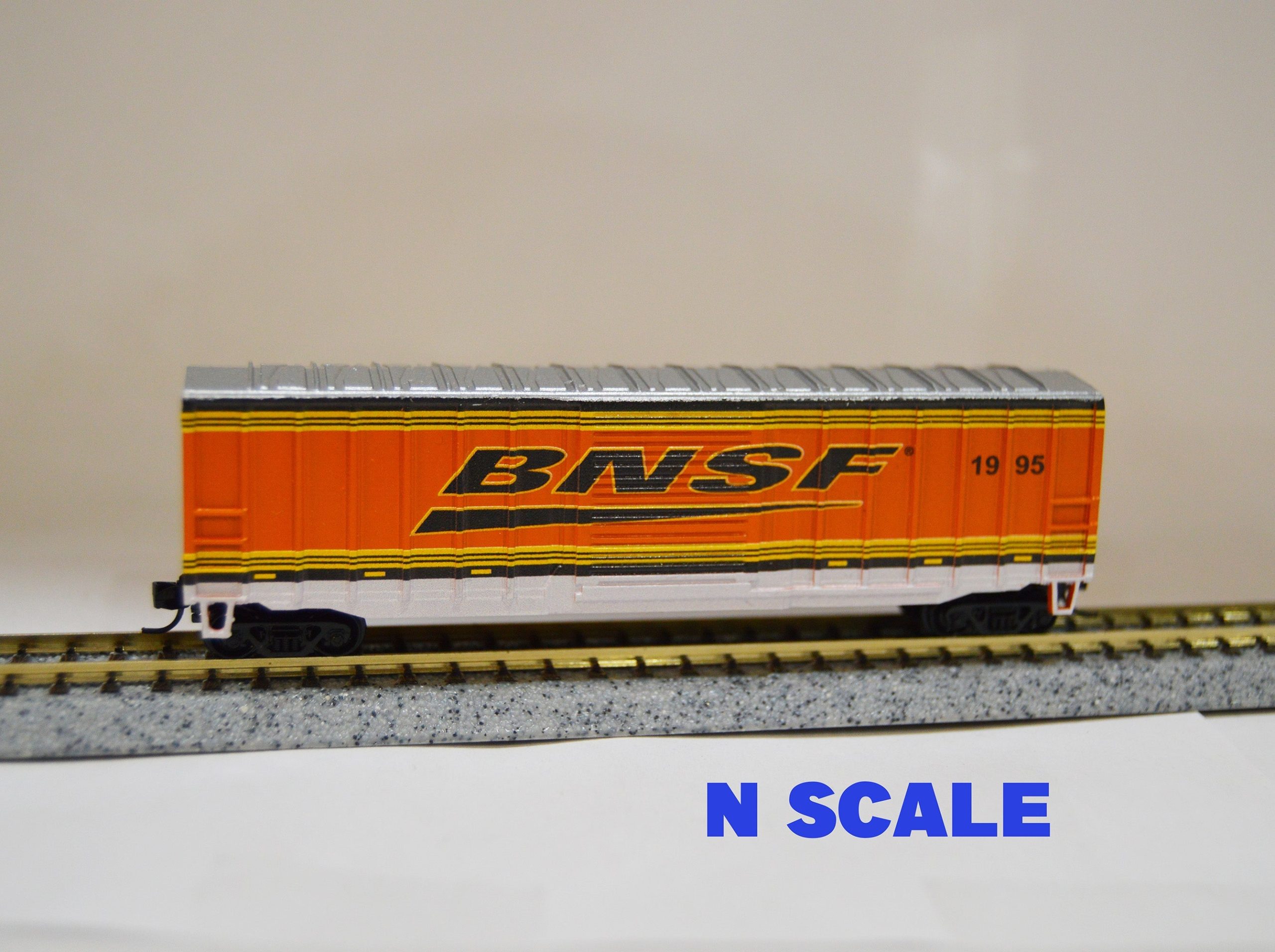Value Trains USA N N10213 Boxcar, Burlington Northern Santa Fe