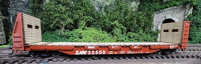 State Tool and Die HO 724 Bulkhead Flatcar, 3-D Resin & Laser-Cut Wood Kit, Louisville & Nashville #22595