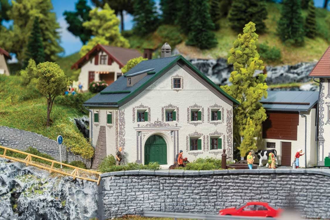 PREORDER Faller HO 130662 Bundnerhaus Guarda Kit | 80.99