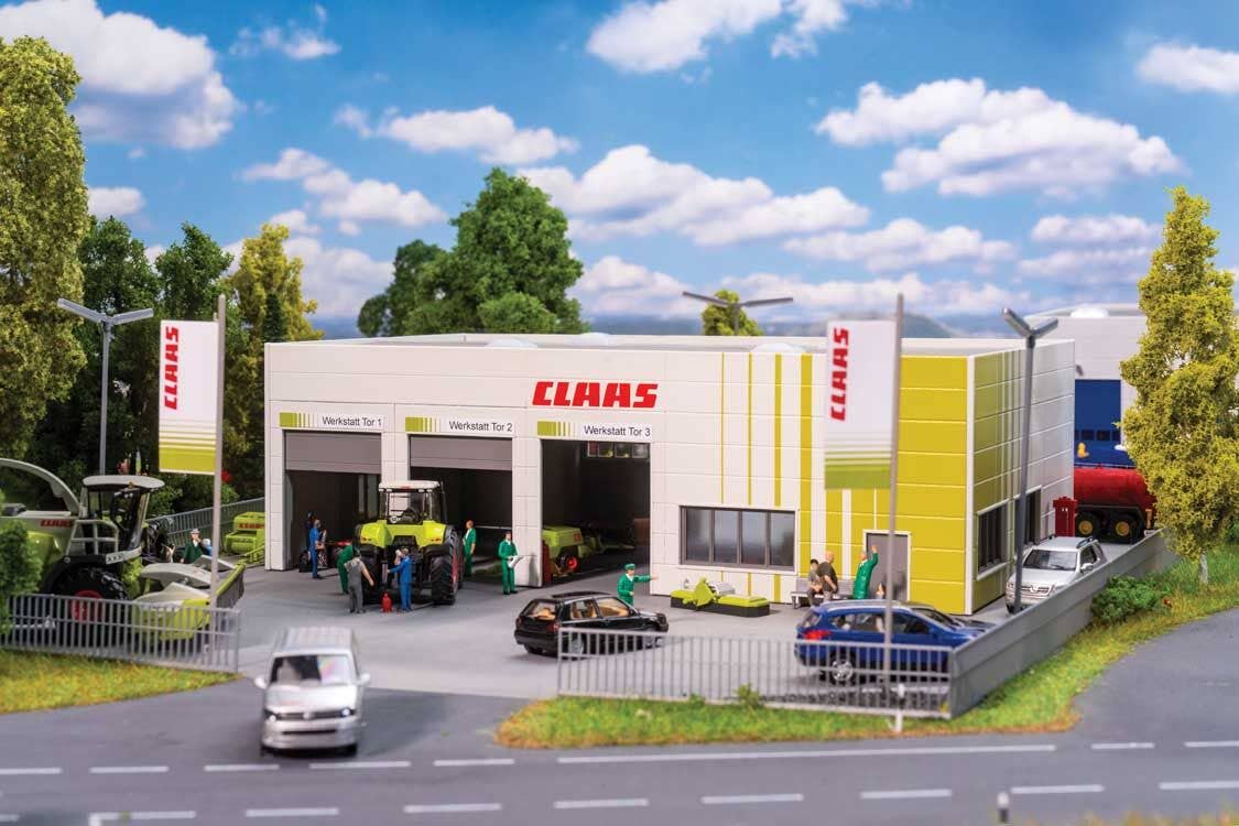 PREORDER Faller HO 130121 Claas Agricultural Machinery Workshop Kit | 116.99