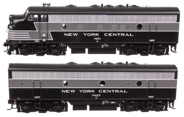 Walthers Mainline HO 11411 EMD F7 A-B Set Locomotive, New York Central #1651/2423