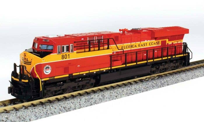 Kato N 1768946DCC GE ES44AC GEVO Locomotive, Florida East Coast #801 (DCC Equipped)