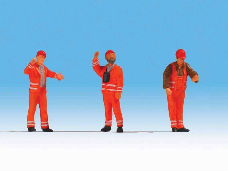 Noch O 17820 German Railroad Switchmen, Orange Uniforms (3-Pack)
