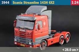 Italeri 3944 Scania Streamline 143H 6x2 1:24