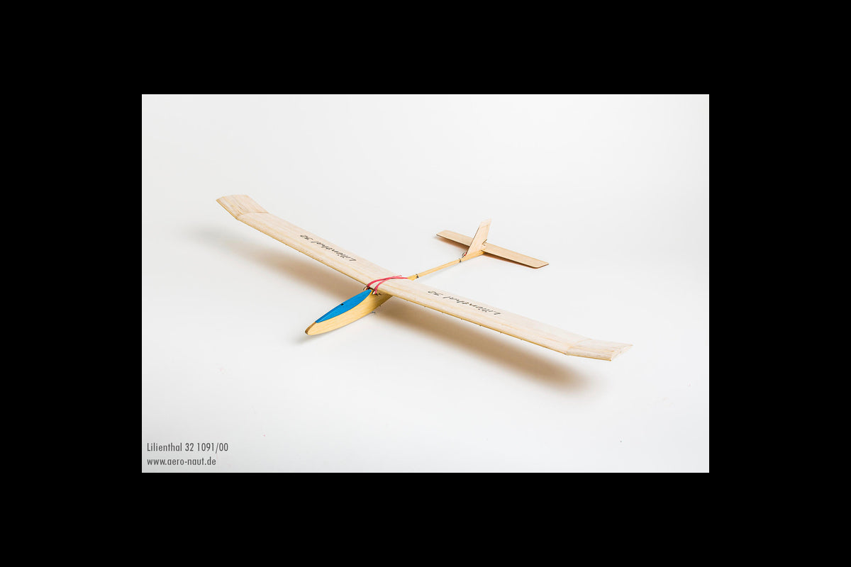 Lilienthal 32 Advanced Free Flight Glider
