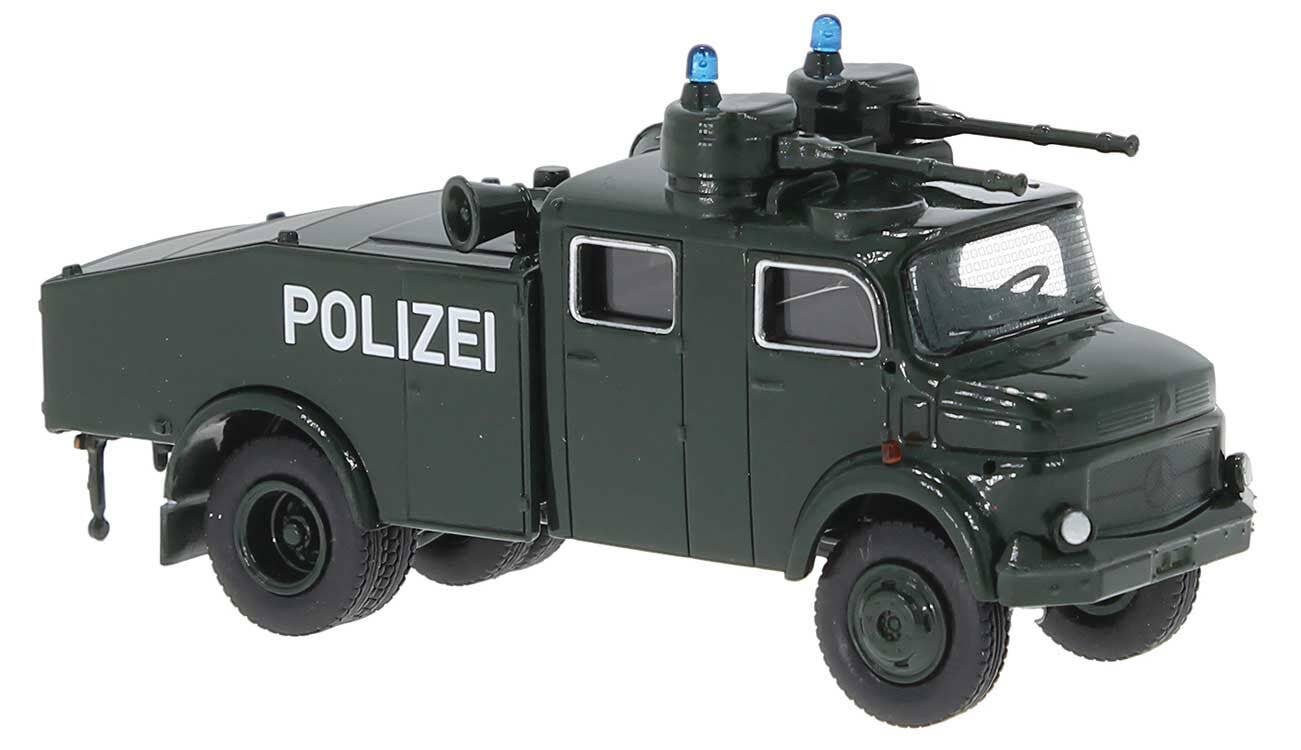 PREORDER Brekina HO 47180 Mercedes-Benz LA 1113 Wasserwerfer 4000L with Water Cannon, Police | 40.49