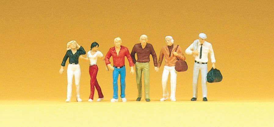 Preiser 1/100 74001 People Walking