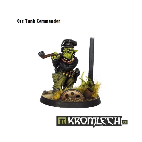 Kromlech Miniatures: Orc Tank Commander (1)