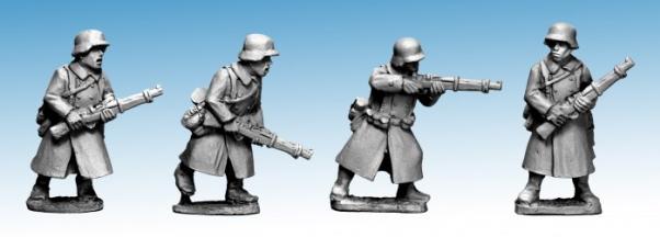 Crusader Miniatures: German Infantry in Greatcoats (Riflemen) (4)