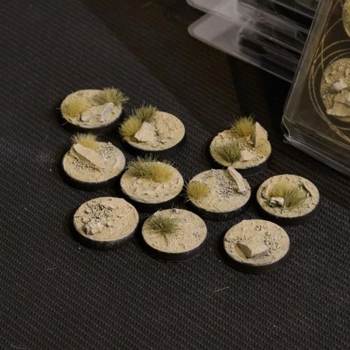 Battle Ready Bases: Arid Steppe Round 32mm (x8)
