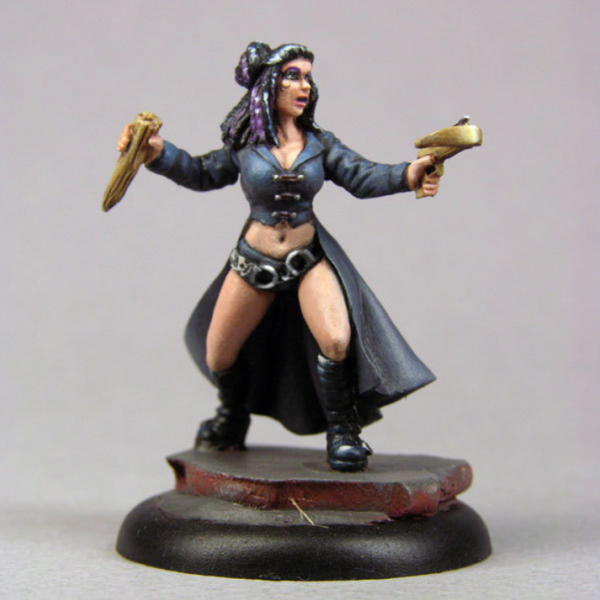 Bombshell Miniatures: Andrea, Vampire Hunter