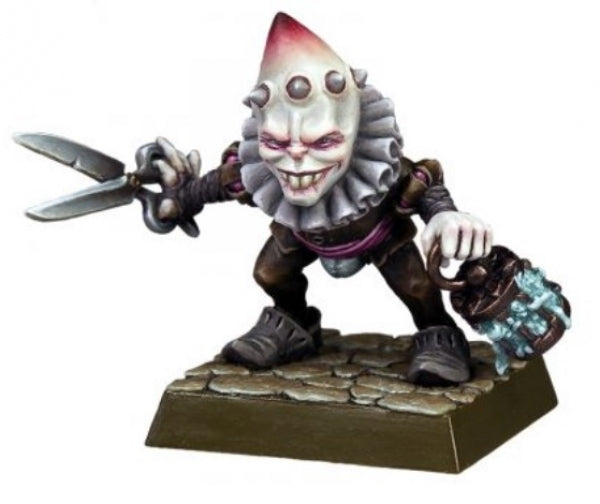 AK Interactive: Rage Resin Model - Oqtarimus, Faries Mutilator (35mm)