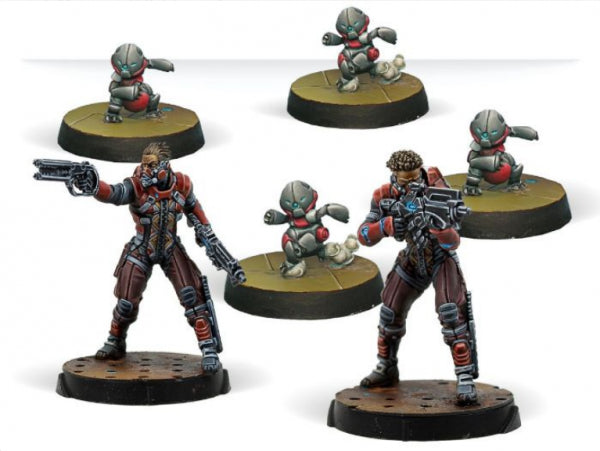 Infinity (#978): Moran, Maasai Hunters