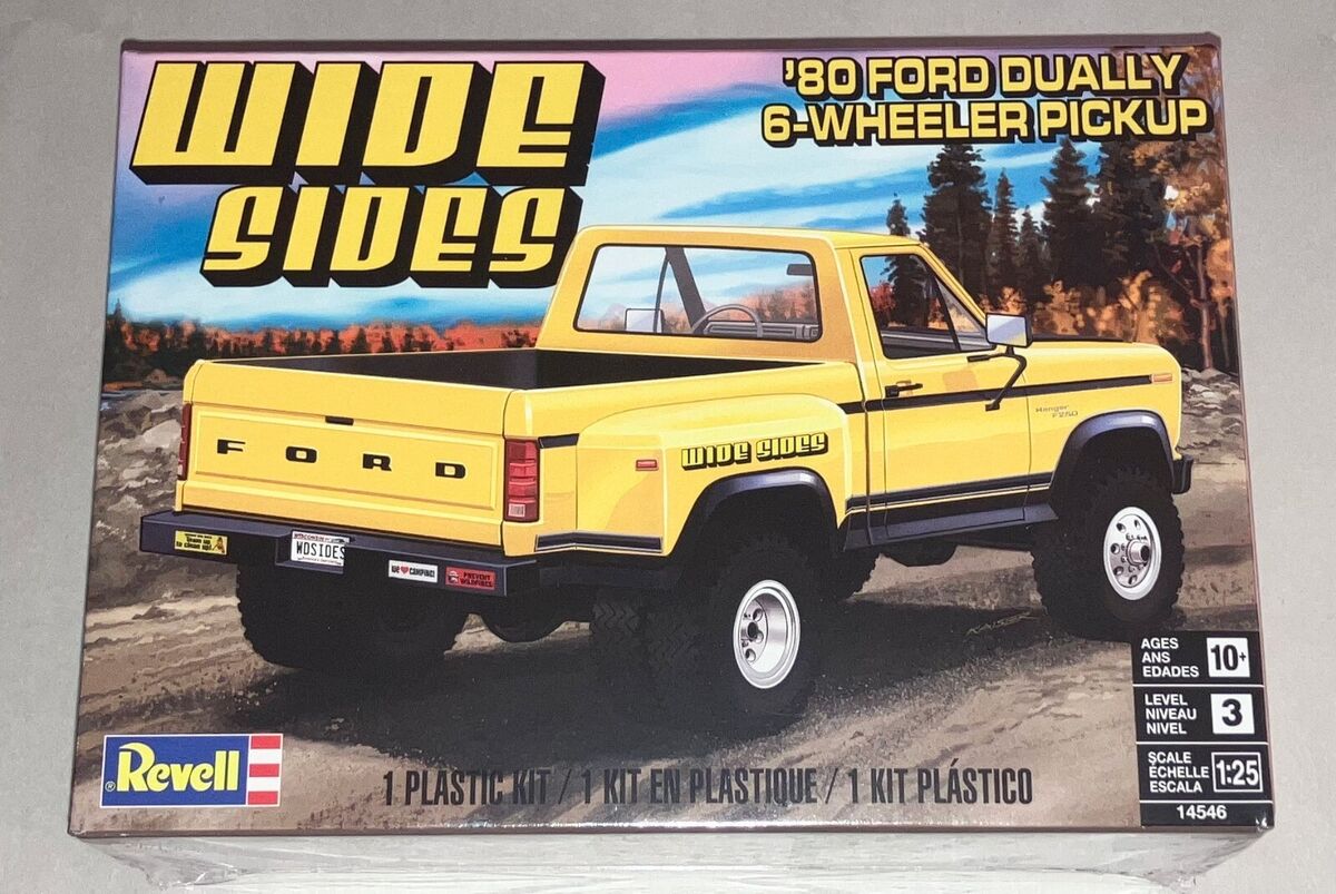 Revell-Monogram 14546 1/25 '80 FORD DUALLY TRCK
