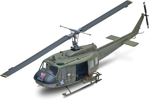 Revell Monogram 5536 UH-1D Huey Gunship 1:32