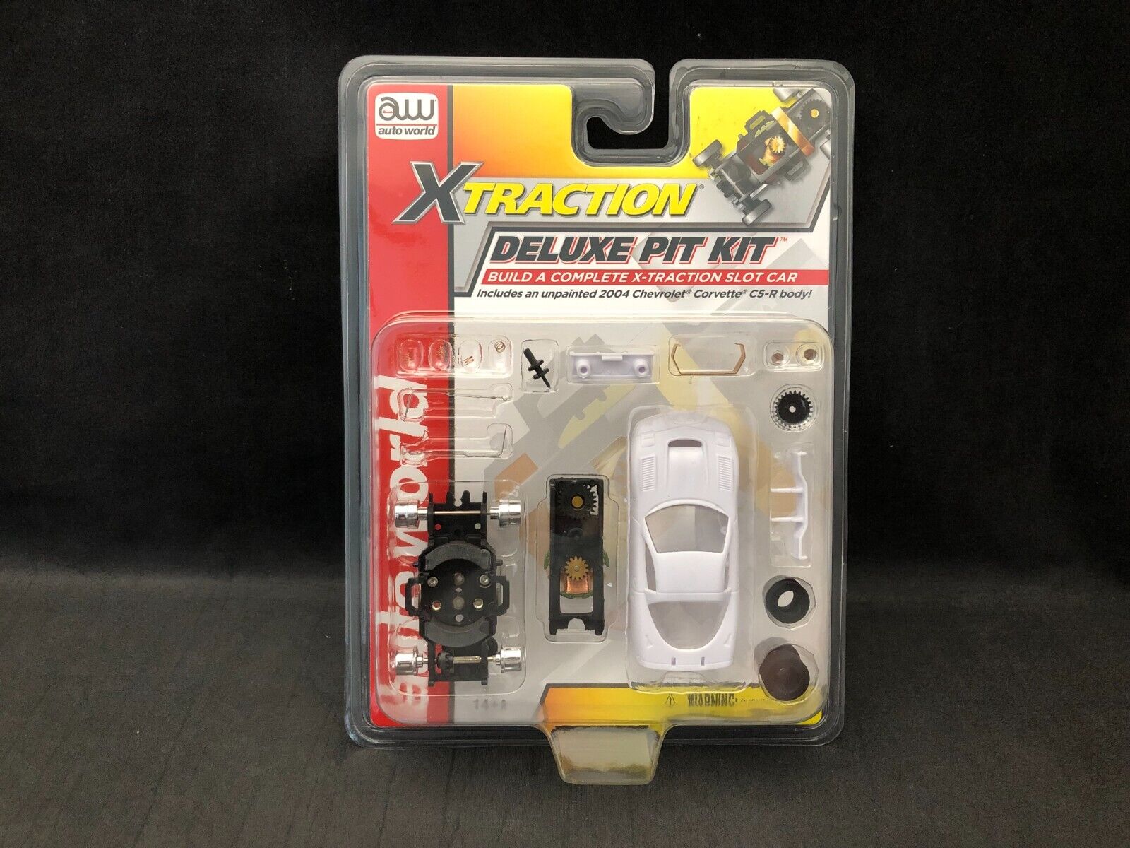 Auto World TRX129 X-Traction Pit Kit w:Corvette