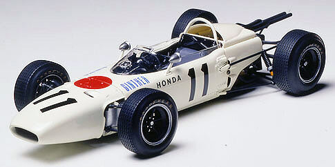Tamiya 20043 Honda F-1 Ra-272 1:20
